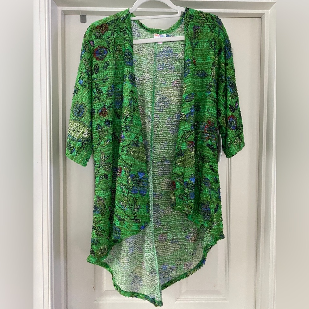 Lularoe Lindsay Coverup sweater Green with Beautiful floral design size Small